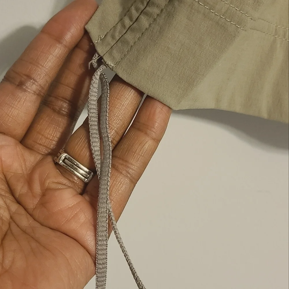 Columbia | Women's Tan/Green Anytime Casual Skorts (Size Large)
